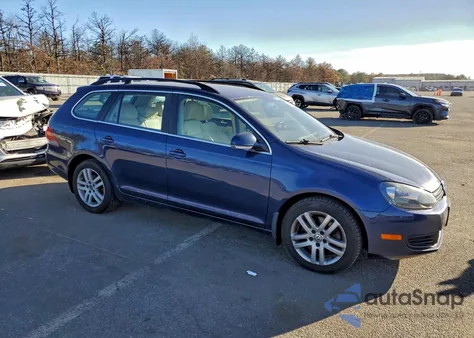2014 Volkswagen Jetta Tdi z USA, uszkodzony, nr VIN 3VWML7AJ1EM615943